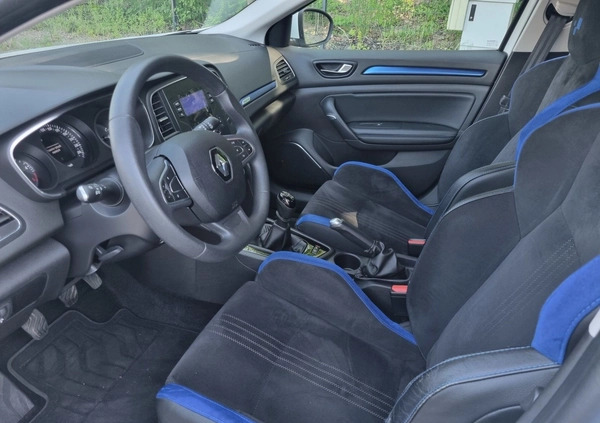 Renault Megane cena 46900 przebieg: 61362, rok produkcji 2019 z Przedecz małe 326